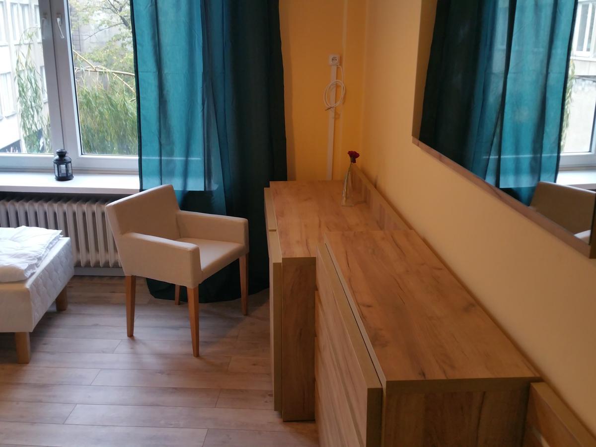 Kaktus Guest House 2 바르샤바 외부 사진
